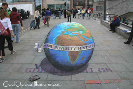 http://www.coolopticalillusions.com/chalk-art/julian-beever-globe-chalk.jpg